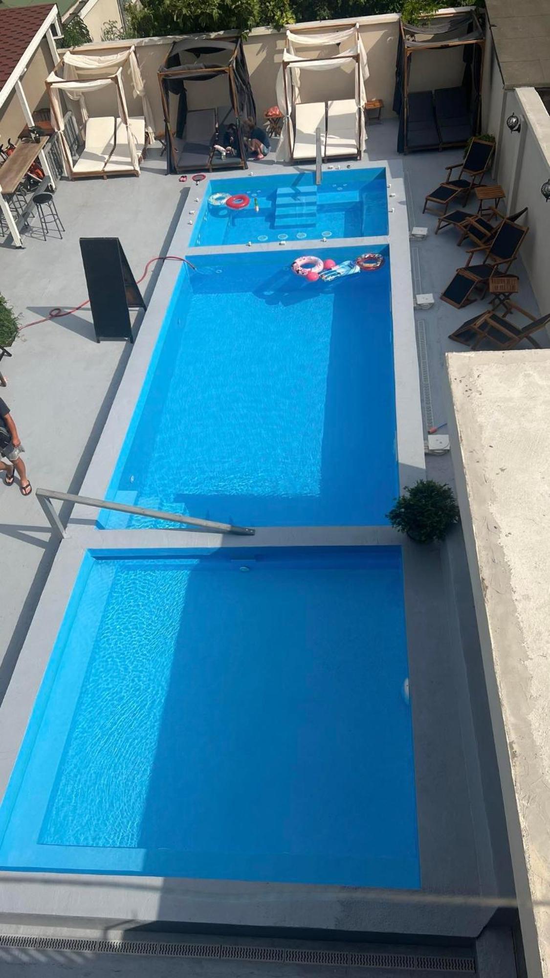 Family Hotel Malibu Chernomorets Buitenkant foto
